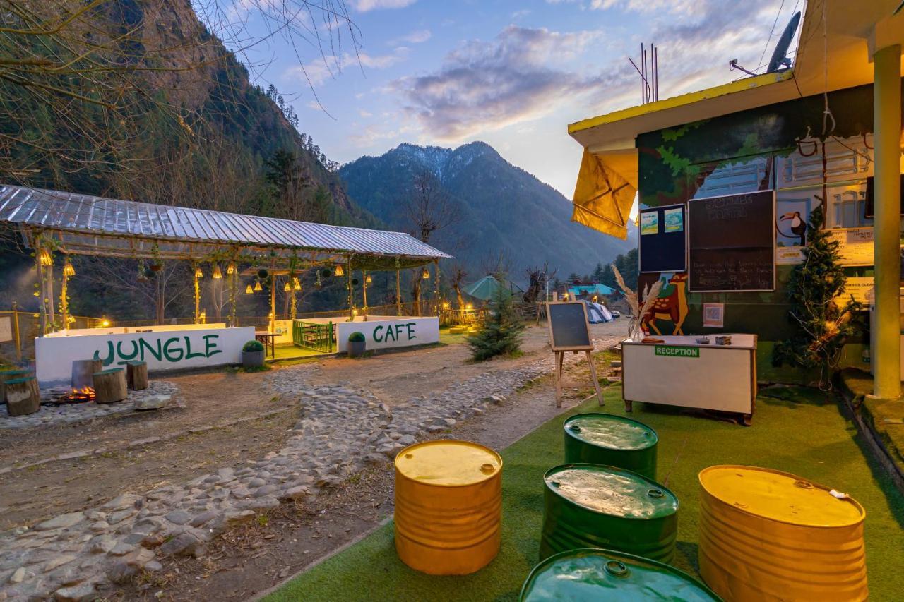 Jungle Hostel By Whoopers Касол Екстериор снимка
