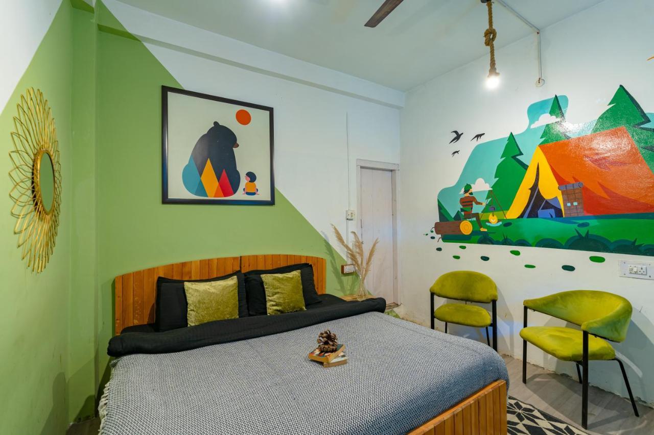 Jungle Hostel By Whoopers Касол Екстериор снимка